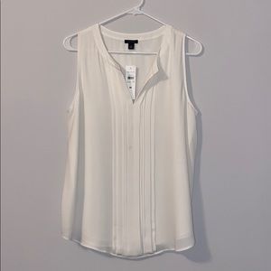 NWT Ann Taylor Pleated Tank Blouse
